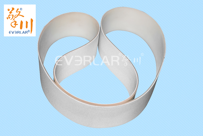 牽引機(jī)、夾瓶機(jī)輸送帶
