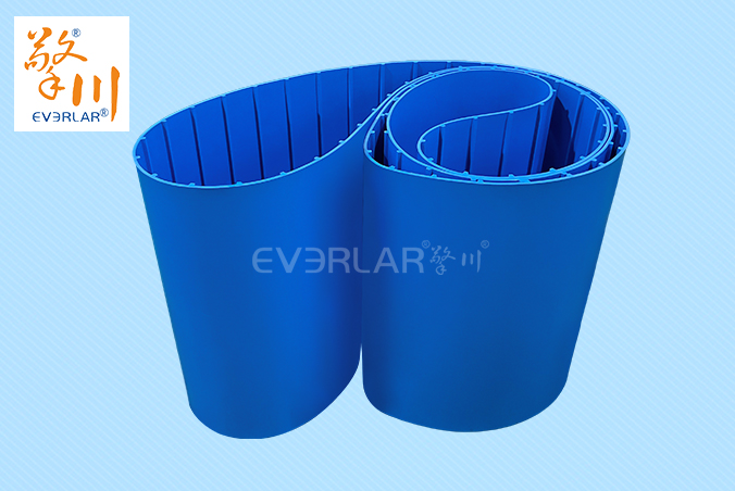 藍(lán)色TPU食品級(jí)易潔帶加導(dǎo)條防霉抗菌水果蔬菜加工輸送帶廠家定制